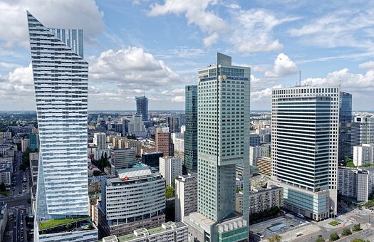 建筑能耗監(jiān)測系統(tǒng)， 城市綠色低碳發(fā)展， 節(jié)能減排， 實時監(jiān)測， 數(shù)據(jù)評估